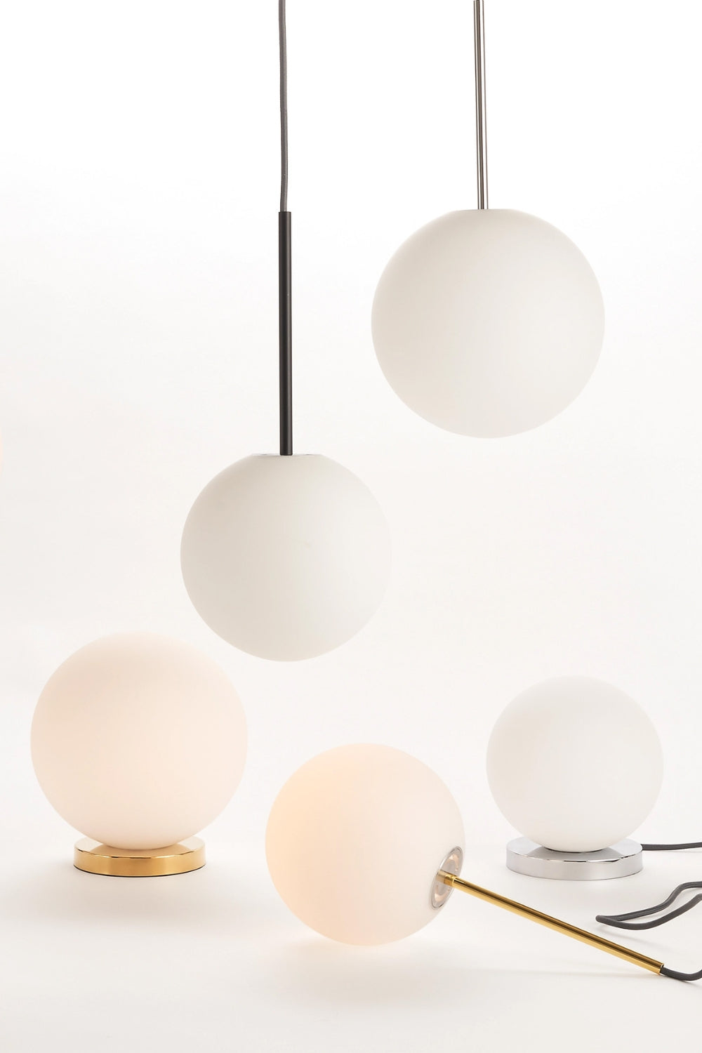 Bola Sphere Pendant Light - SamuLighting