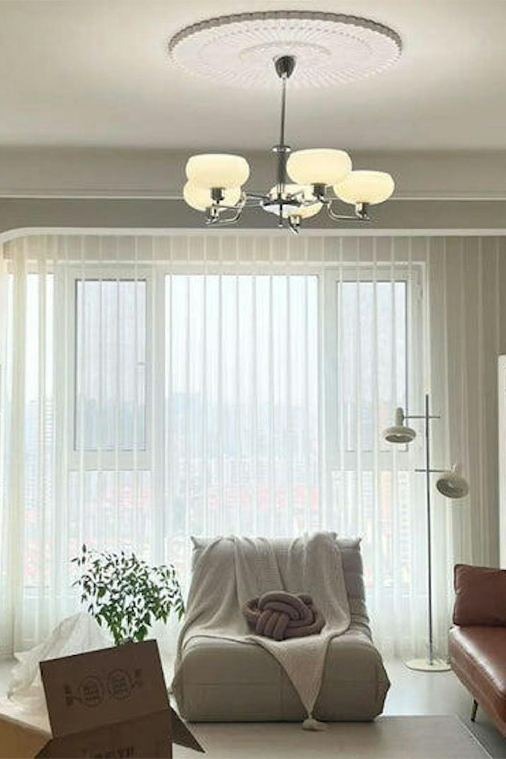 Bonnie chandelier