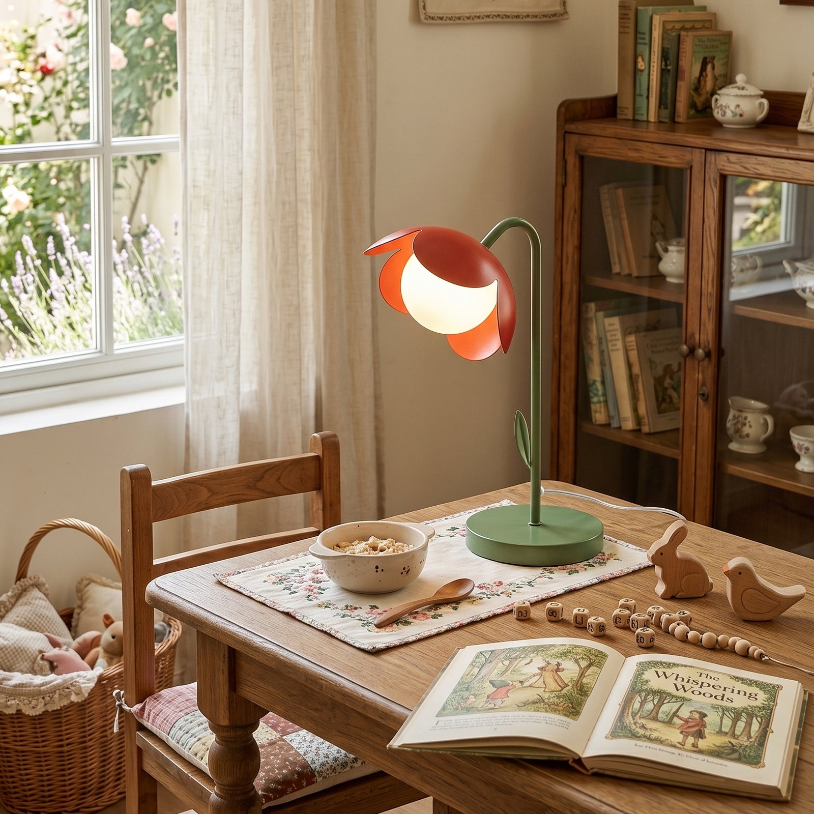 Artful Botanical Contemporary Living Ambiance