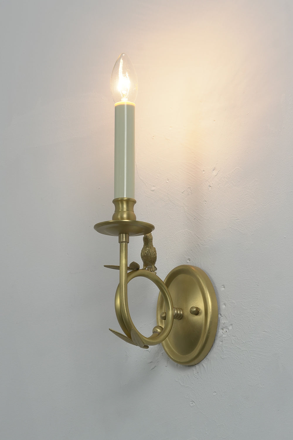 Brass Perched Bird Wall Light | detail | Samu Lamp