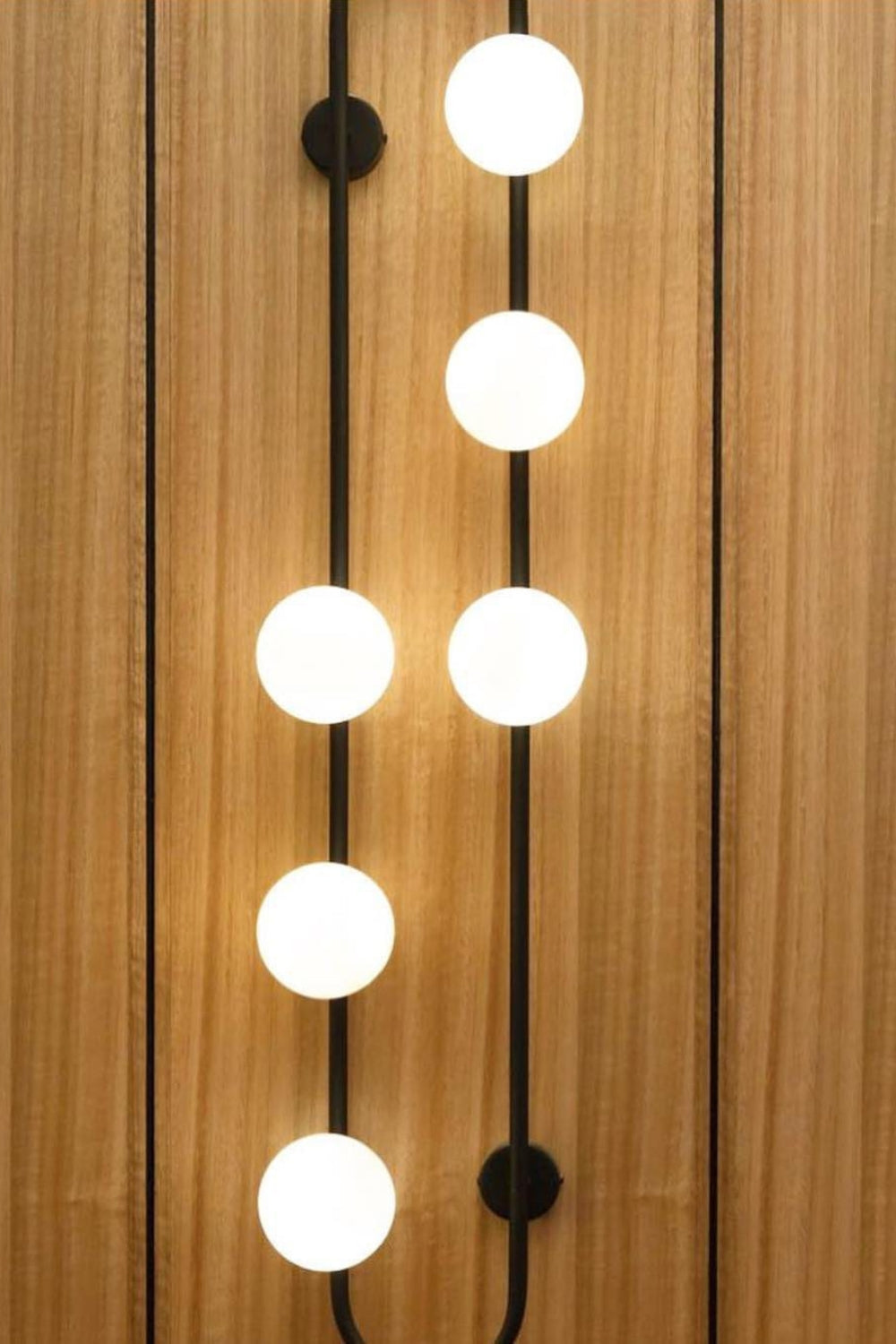 Buch Wall Lamp - SamuLighting