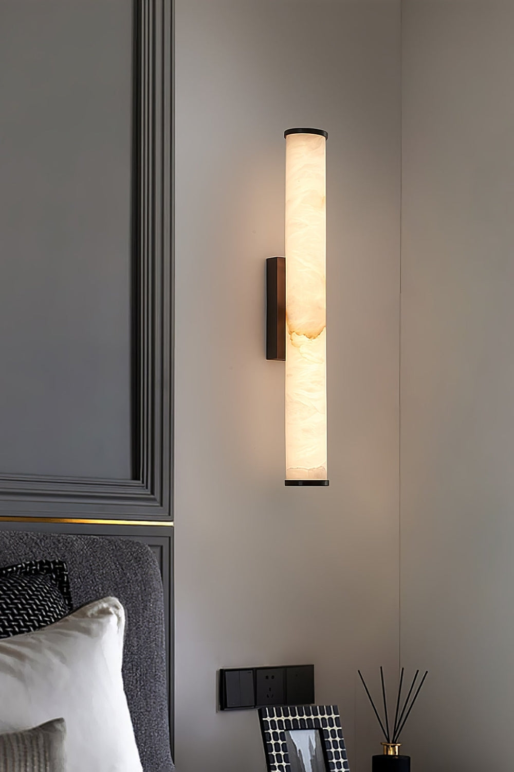 Callisto Wall Lamp - SamuLighting