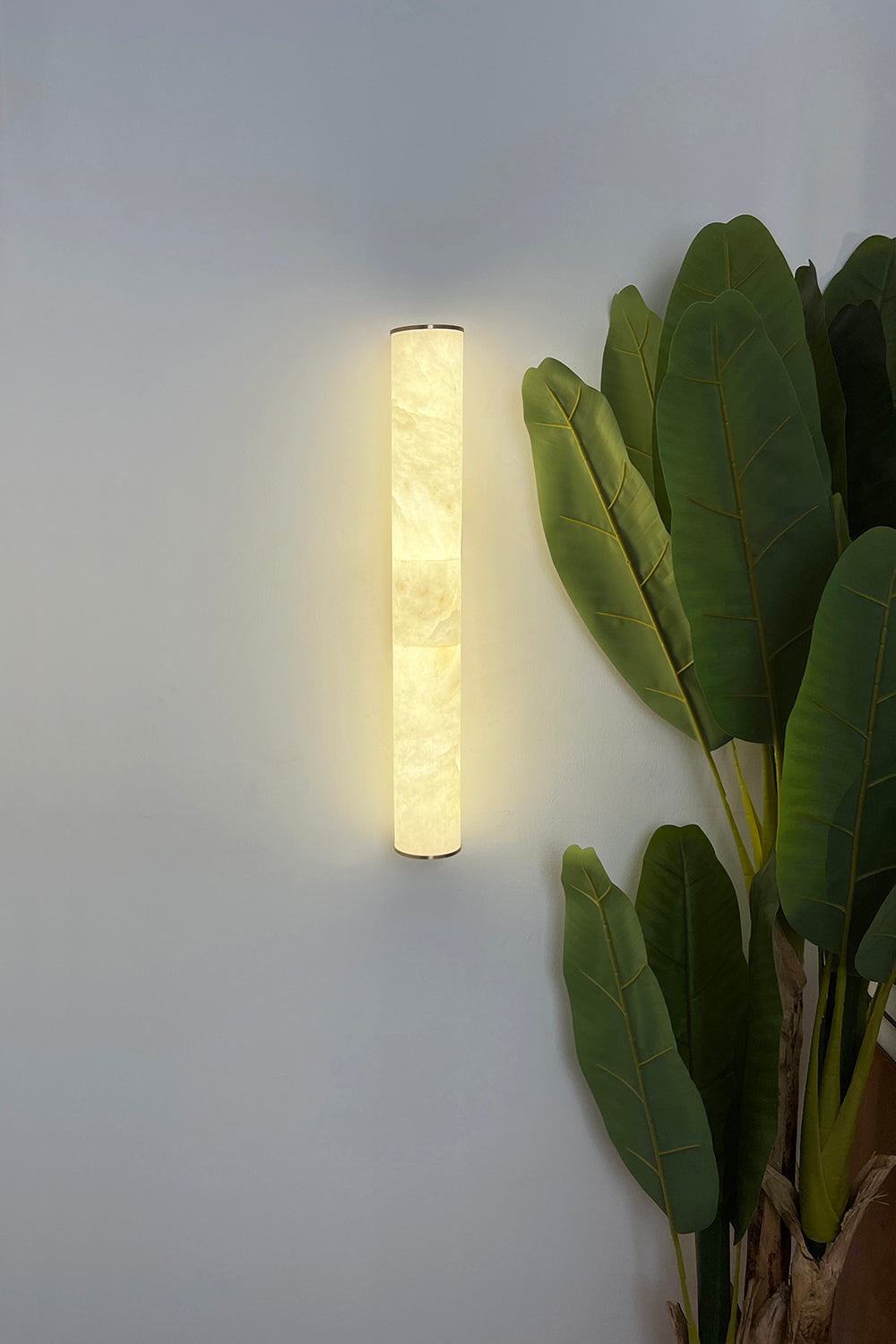 Callisto Wall Lamp