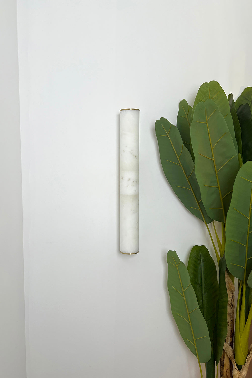 Callisto Wall Lamp