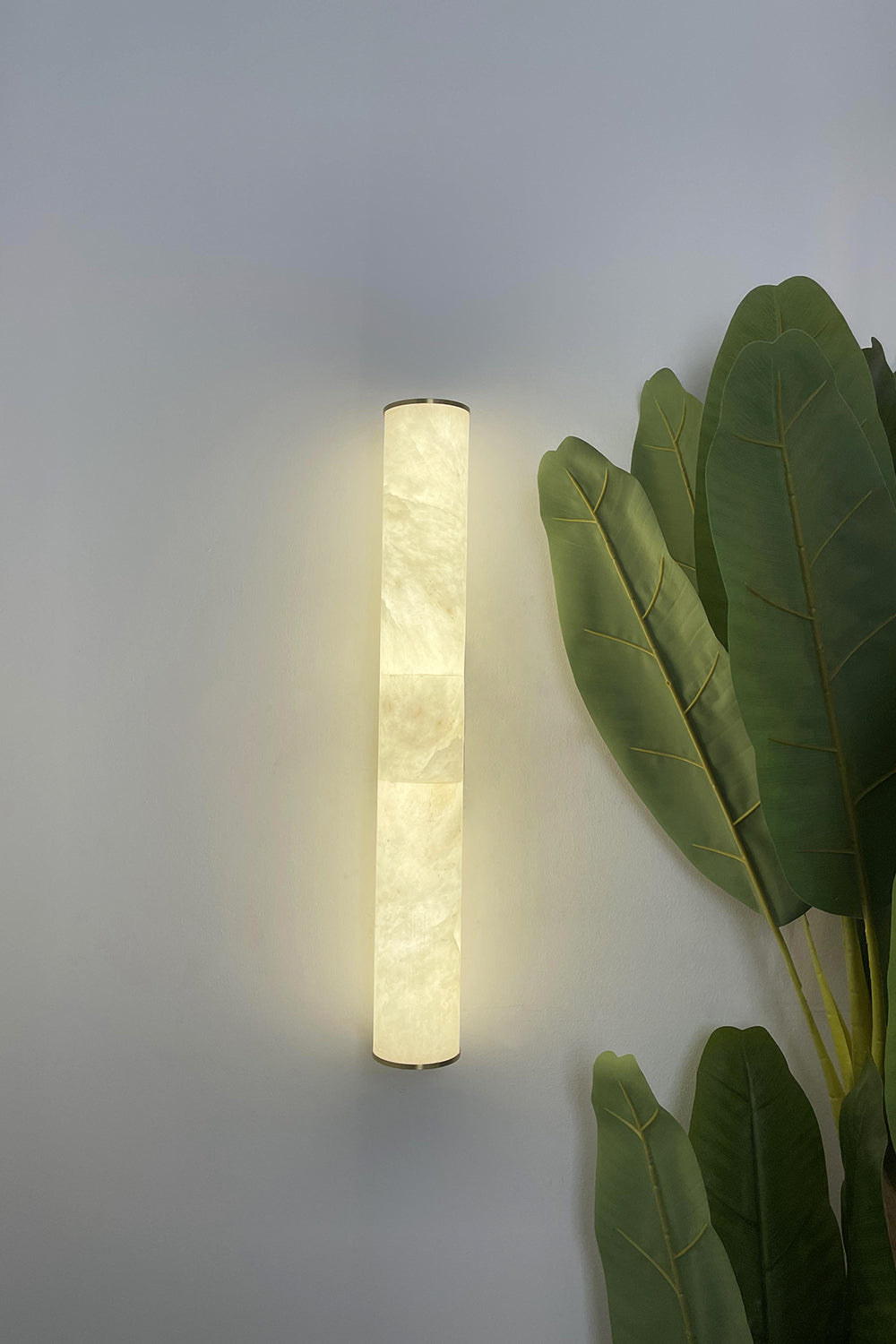 Callisto Wall Lamp