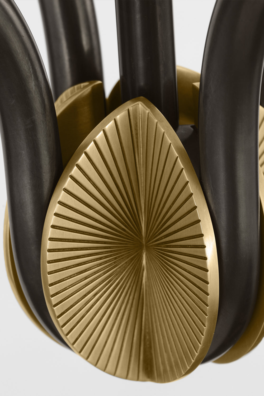 Canto Grande Four Arm Chandelier