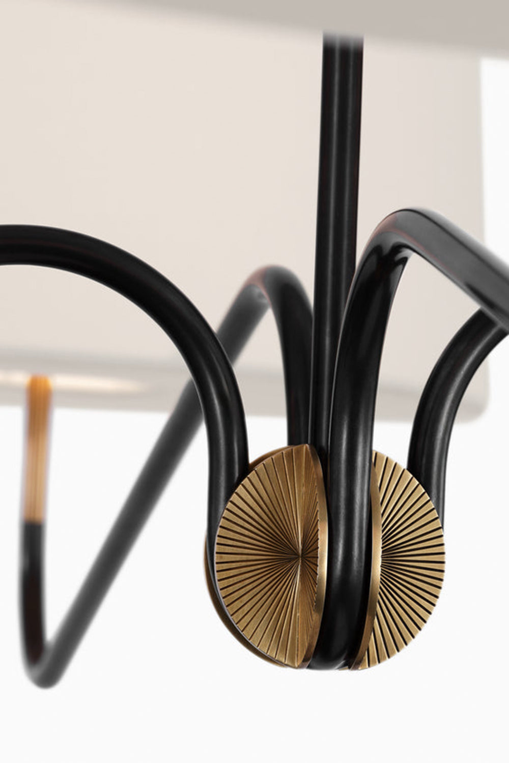 Canto Grande Four Arm Chandelier