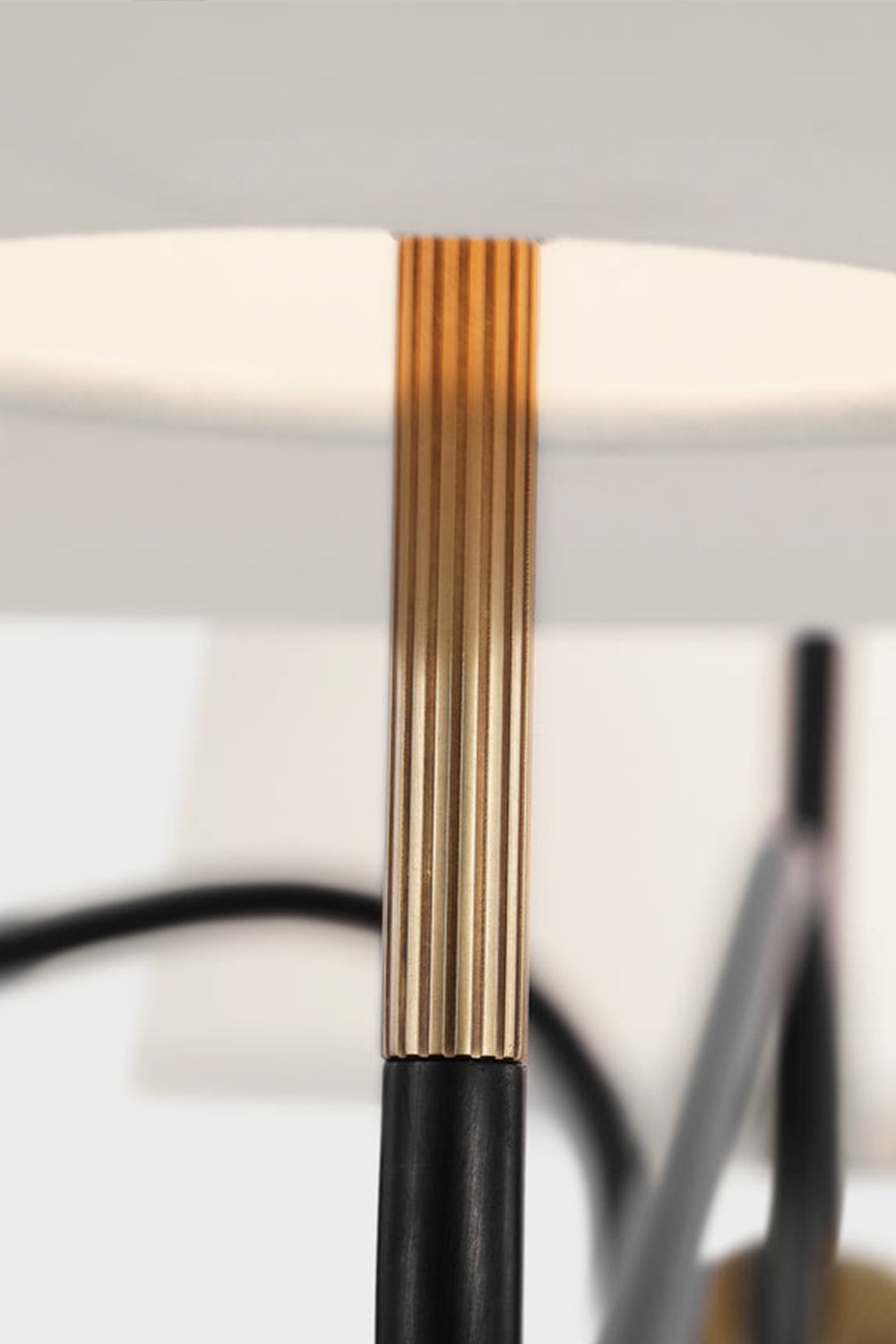 Canto Grande Four Arm Chandelier