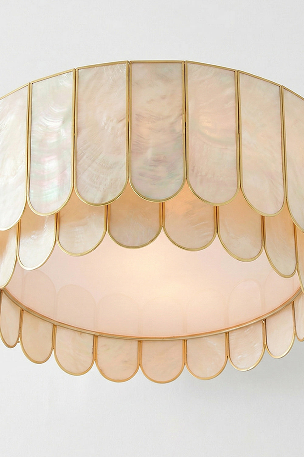 Ceiling Luxury Shell Ceiling Light | Shell detail | Samu Lamp