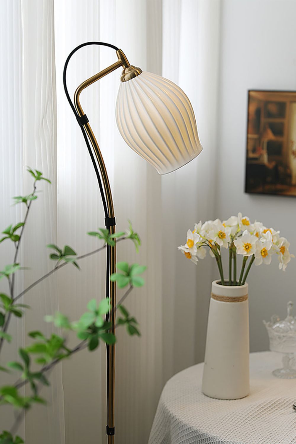 Ceramic Ribbed Floor Lamp - SamuLighting