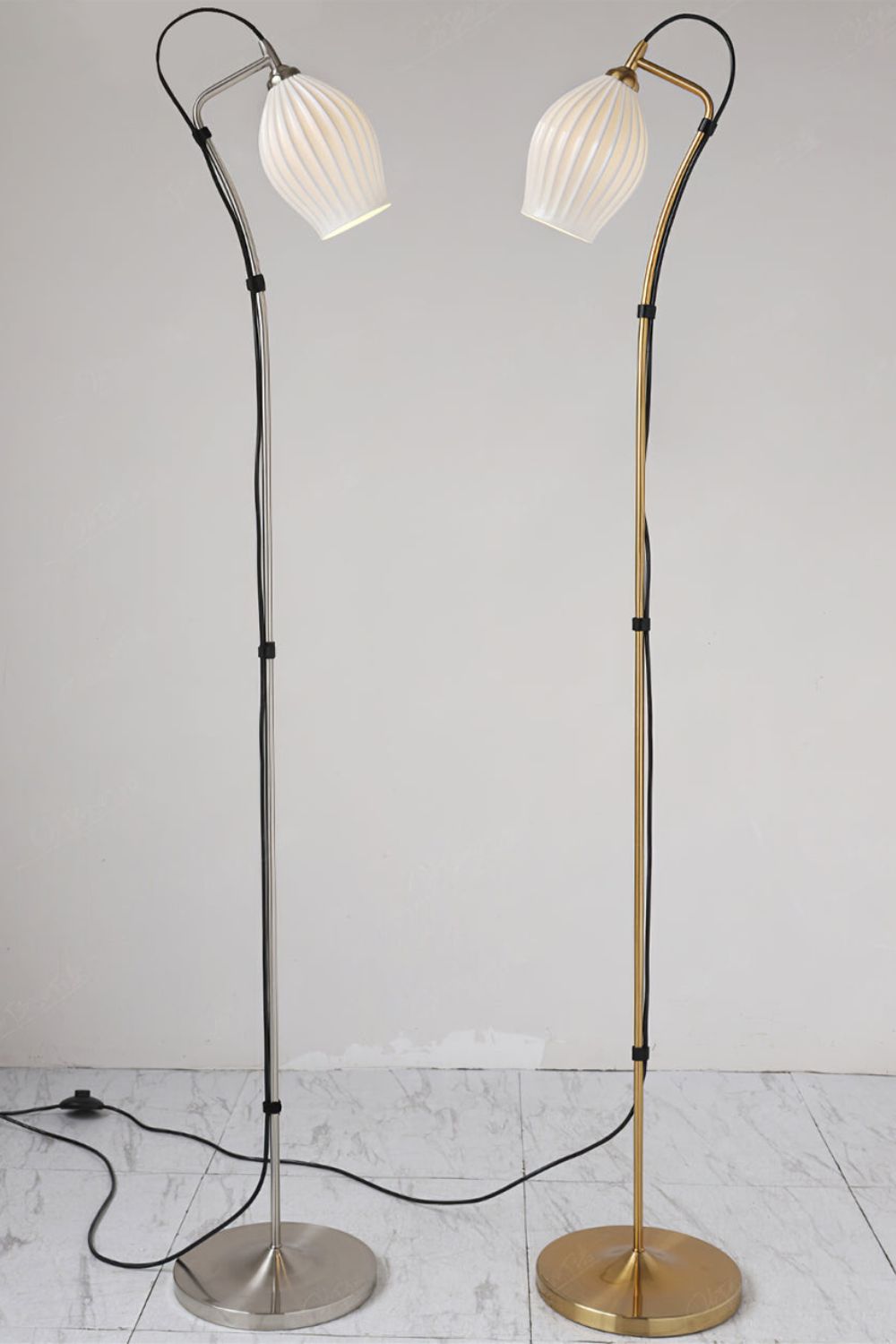 Ceramic Ribbed Floor Lamp - SamuLighting