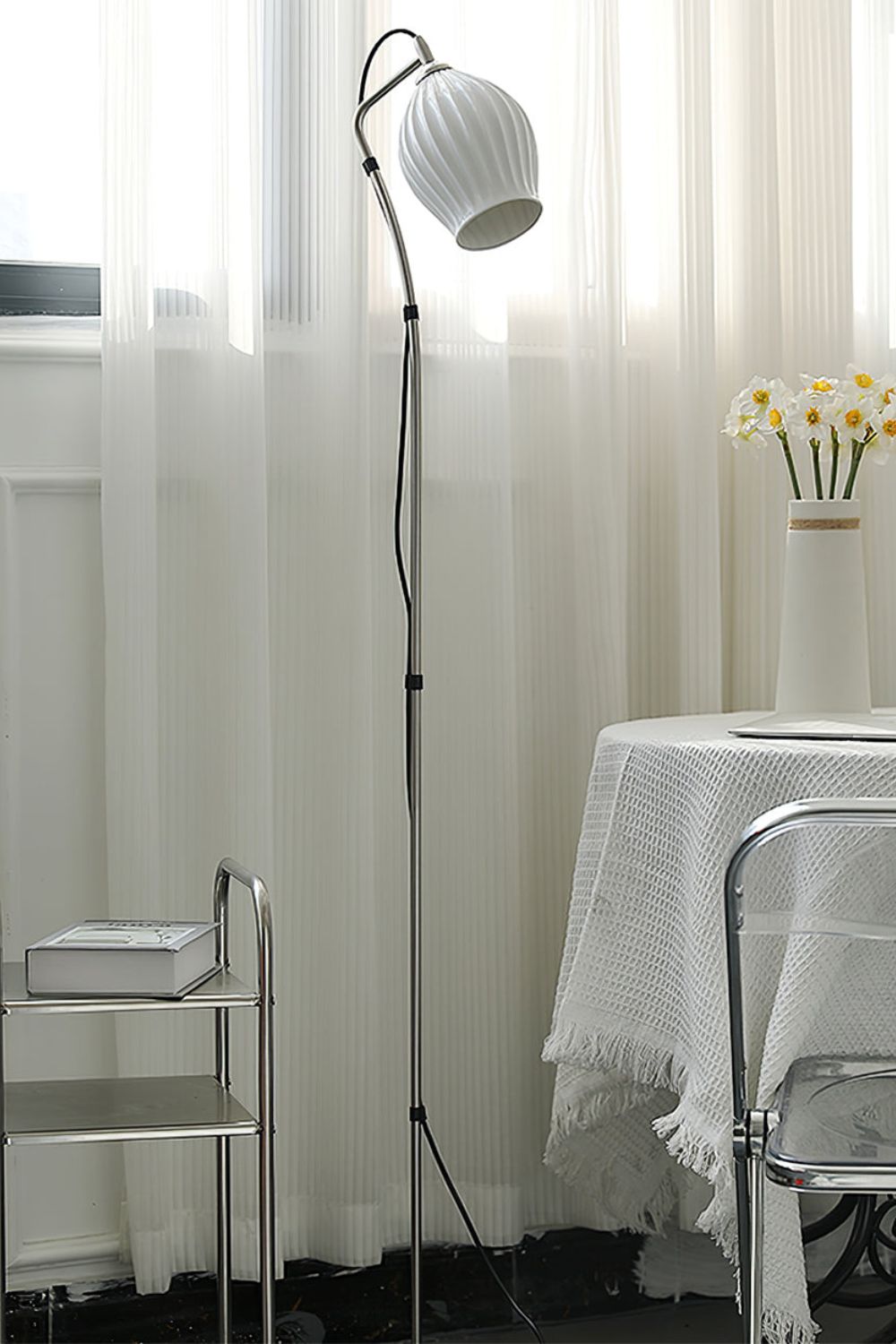 Ceramic Ribbed Floor Lamp - SamuLighting