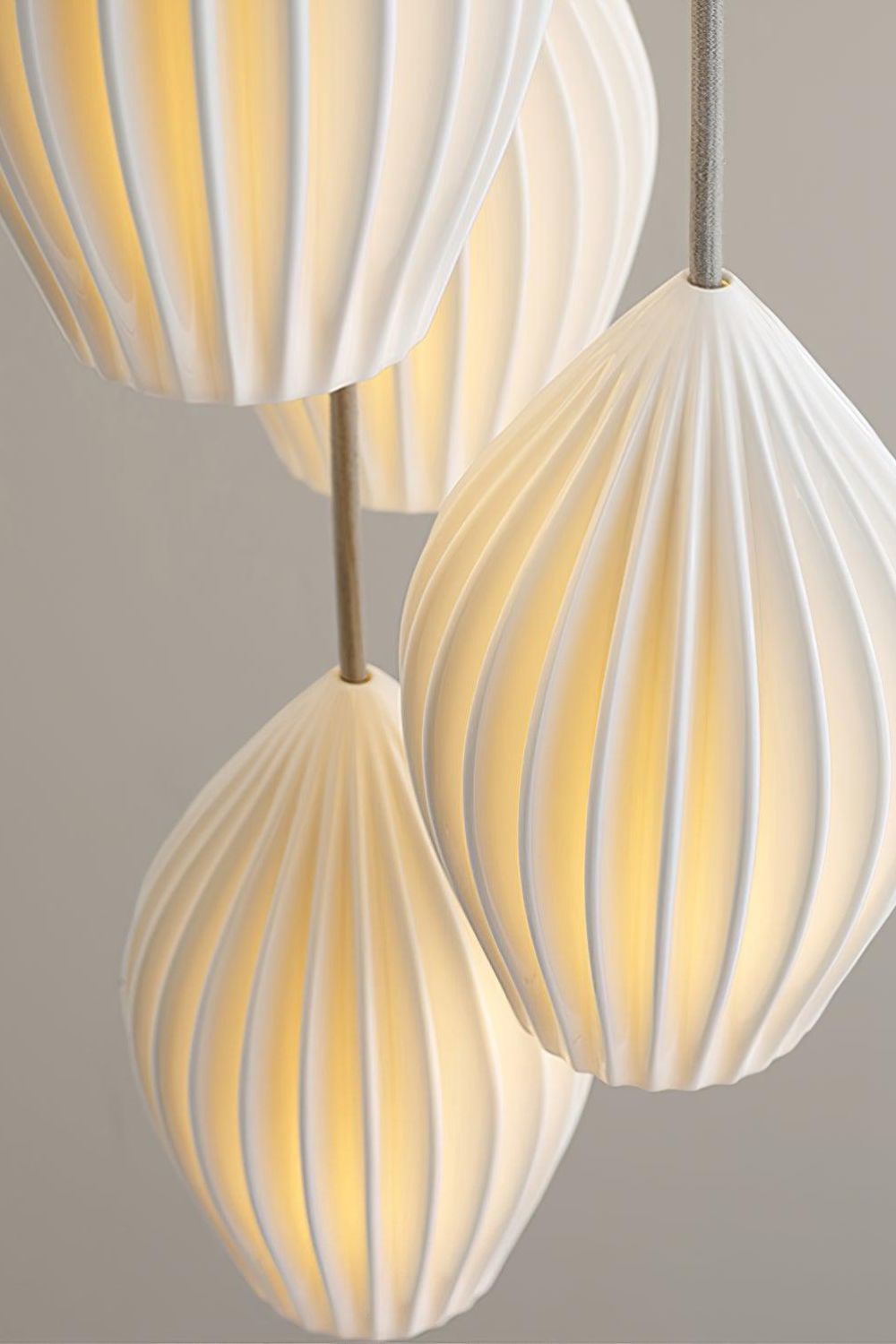 Ceramic Ribbed Pendant light - SamuLighting