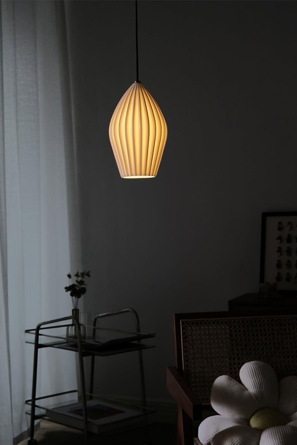 Ceramic Ribbed Pendant light - SamuLighting