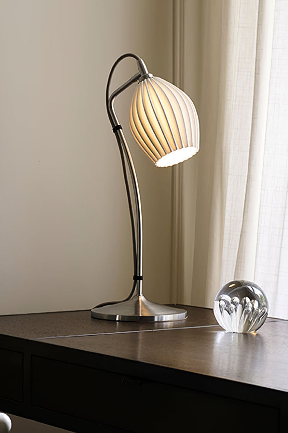 Ceramic Ribbed Table Lamp