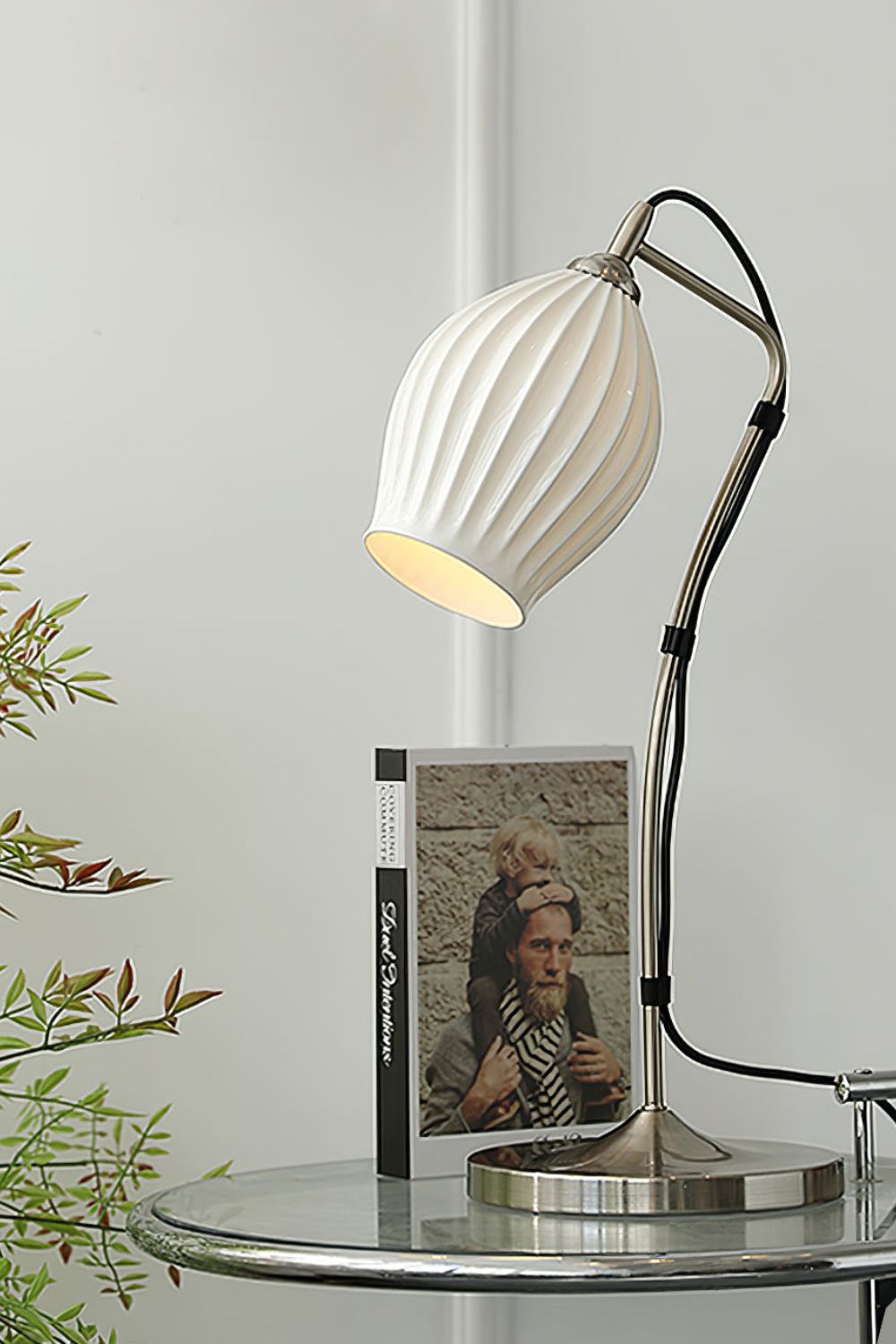 Ceramic Ribbed Table Lamp - SamuLighting