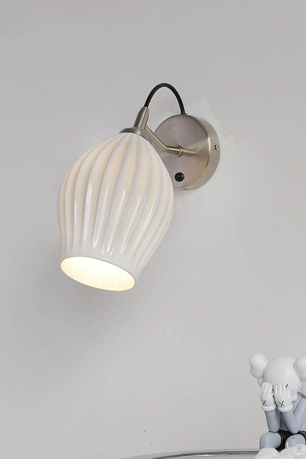 Ceramic Ribbed Wall light - SamuLighting