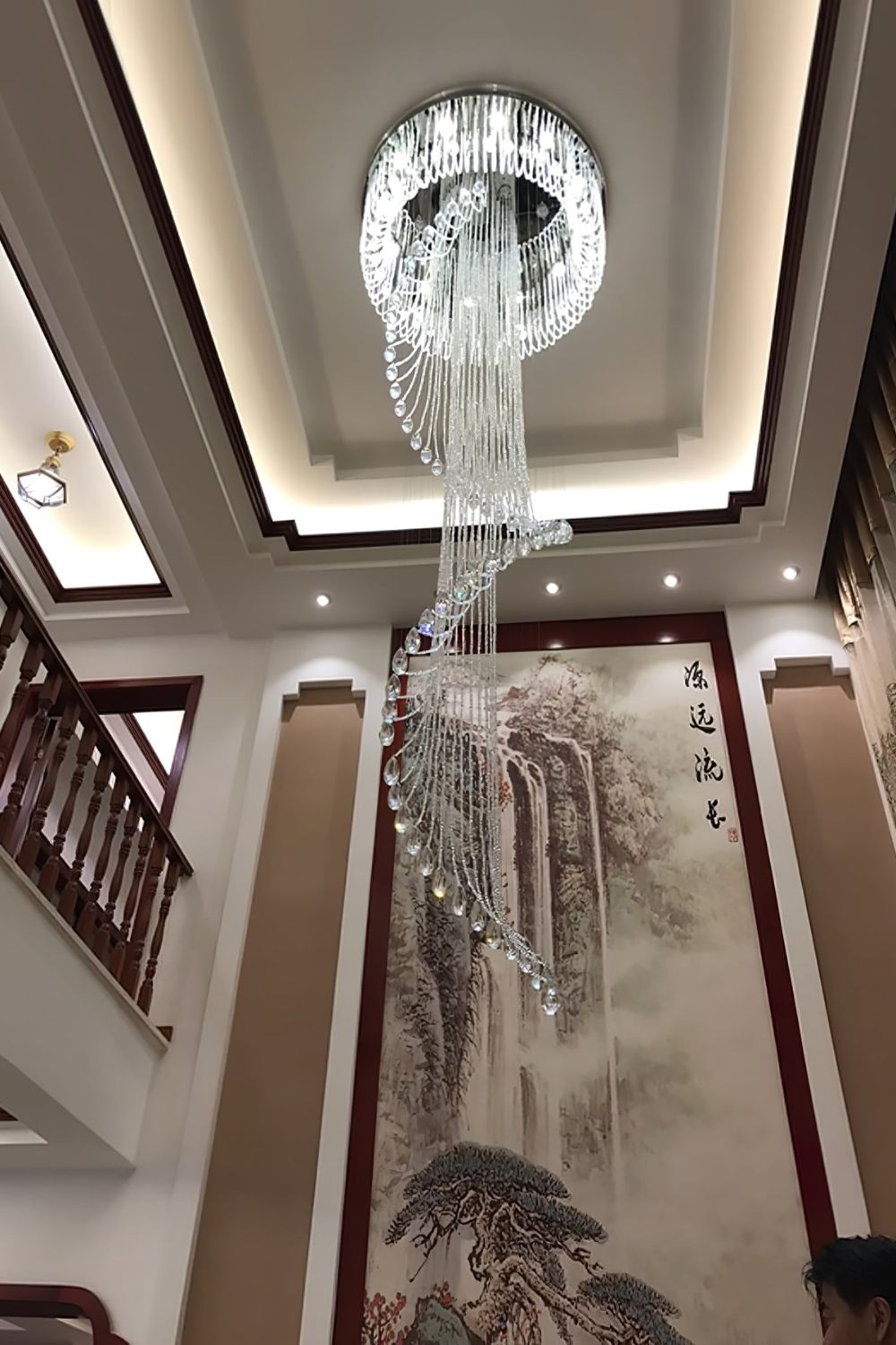 Classic Symphony Spiral Chandelier - SamuLighting