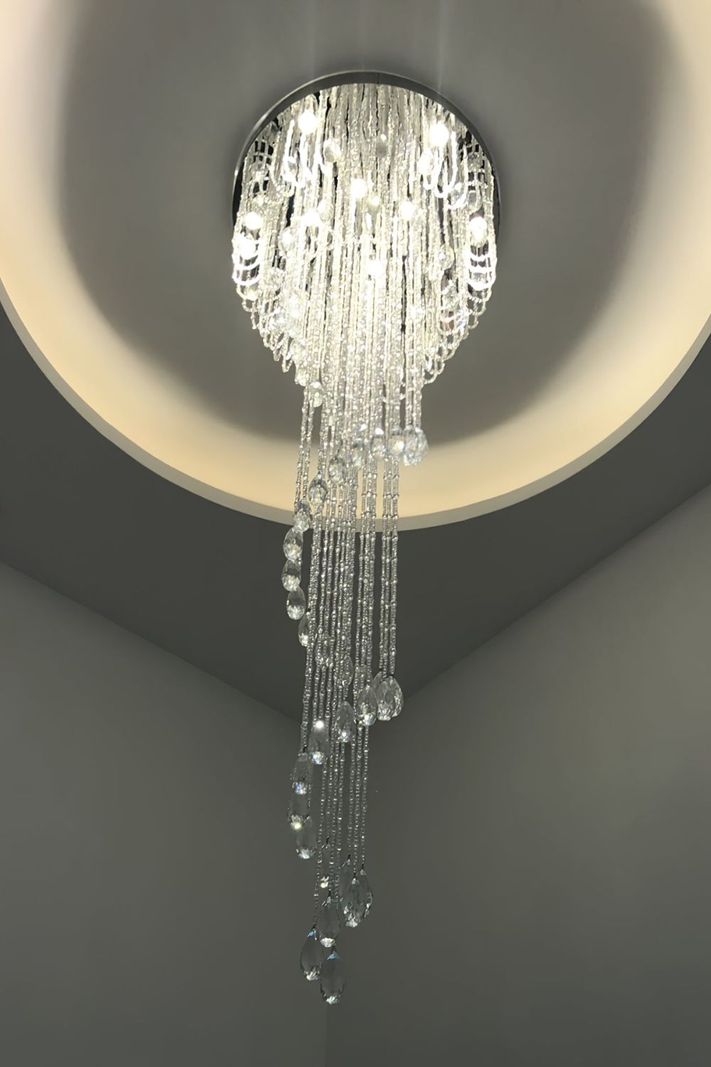 Classic Symphony Spiral Chandelier - SamuLighting