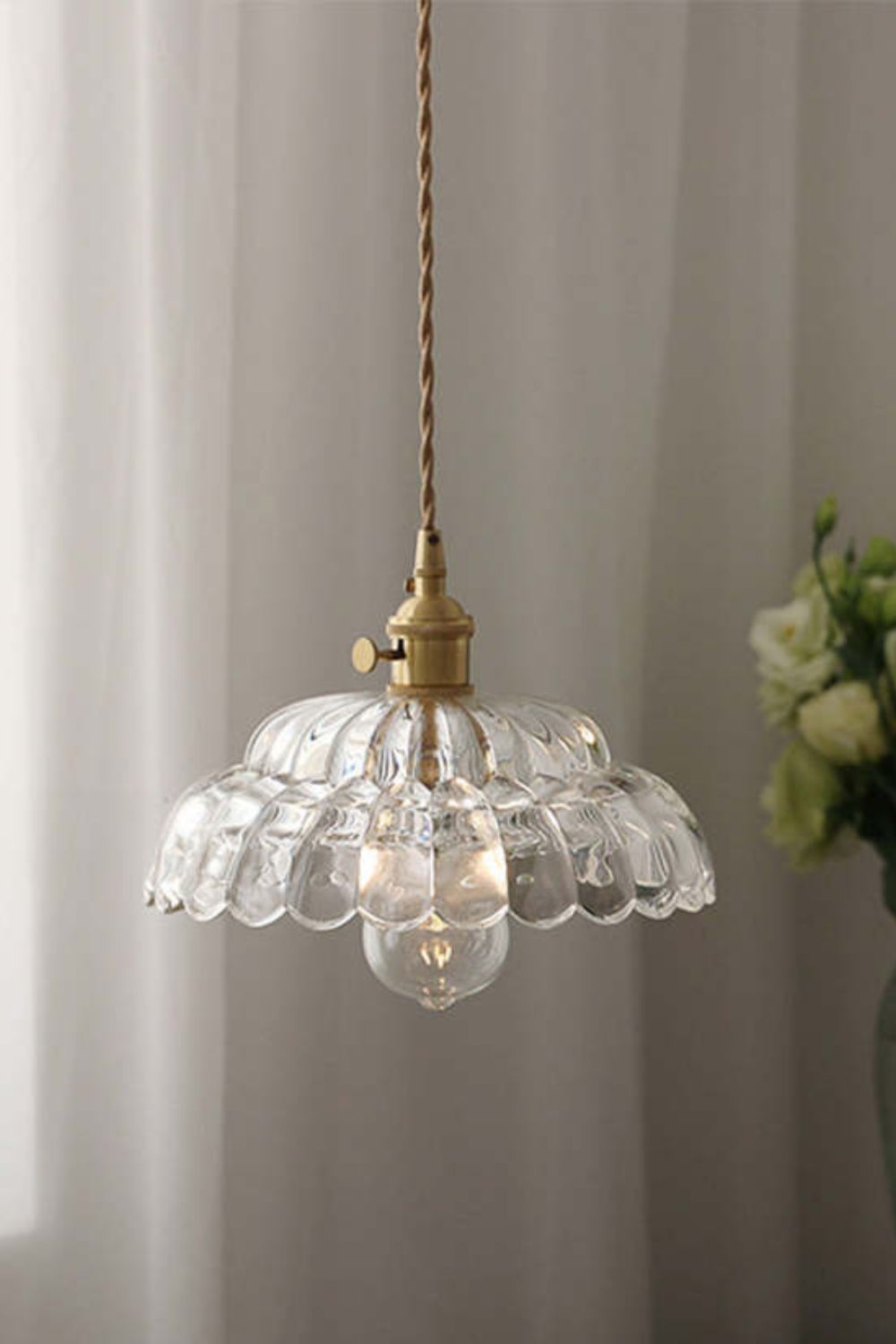 Clear Blossom Glass Shade Pendant Lamp