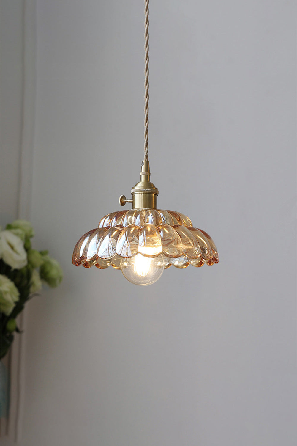 Clear Blossom Glass Shade Pendant Lamp