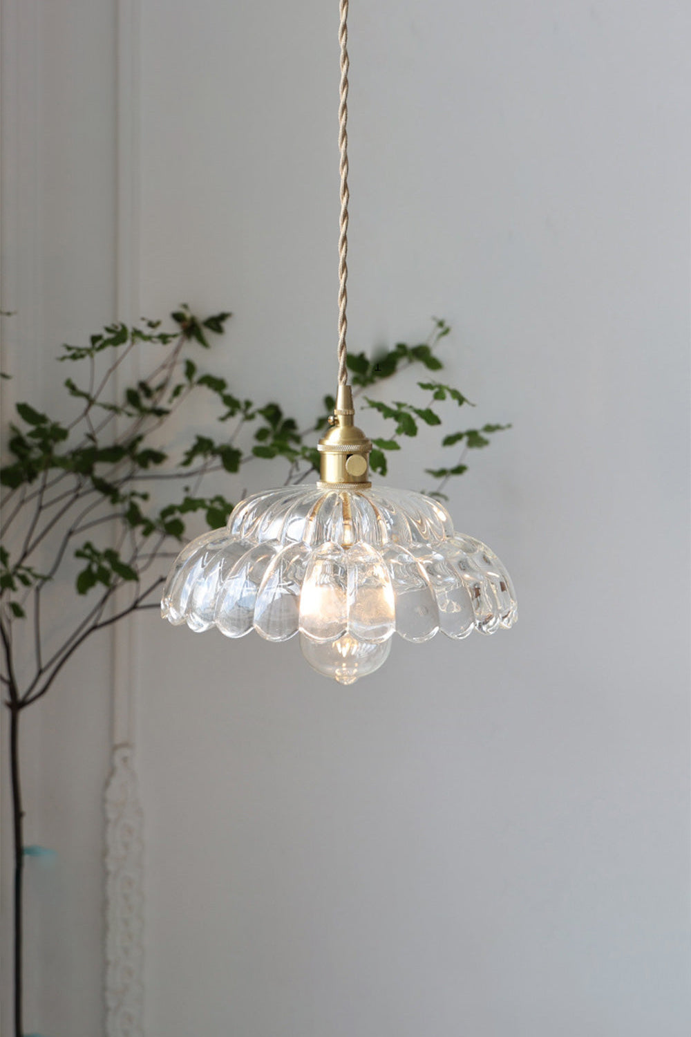 Clear Blossom Glass Shade Pendant Lamp