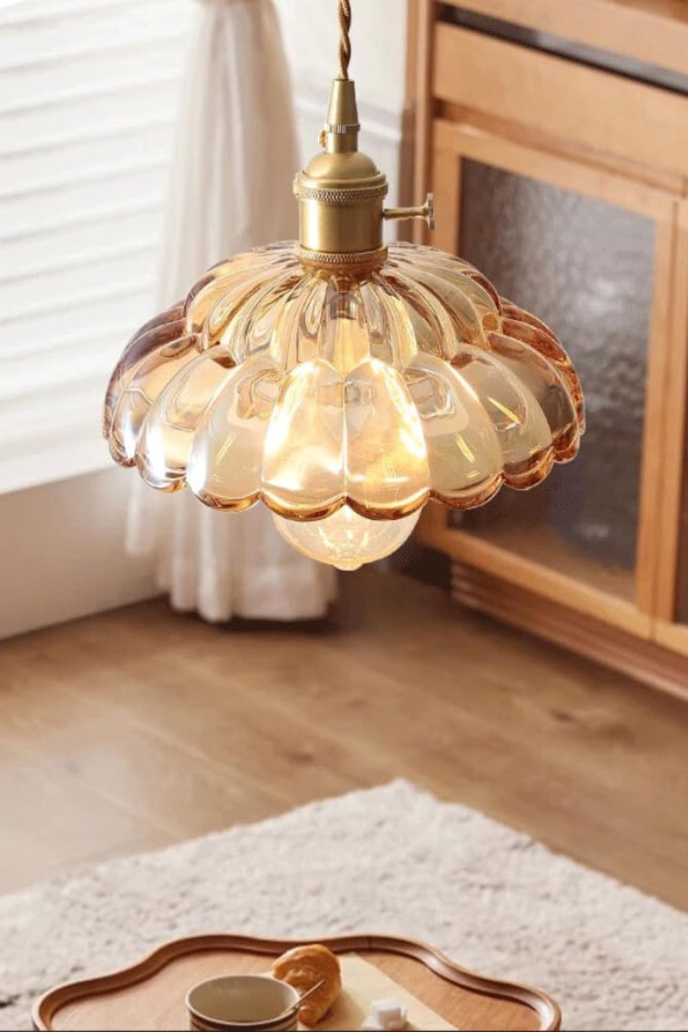 Clear Blossom Glass Shade Pendant Lamp