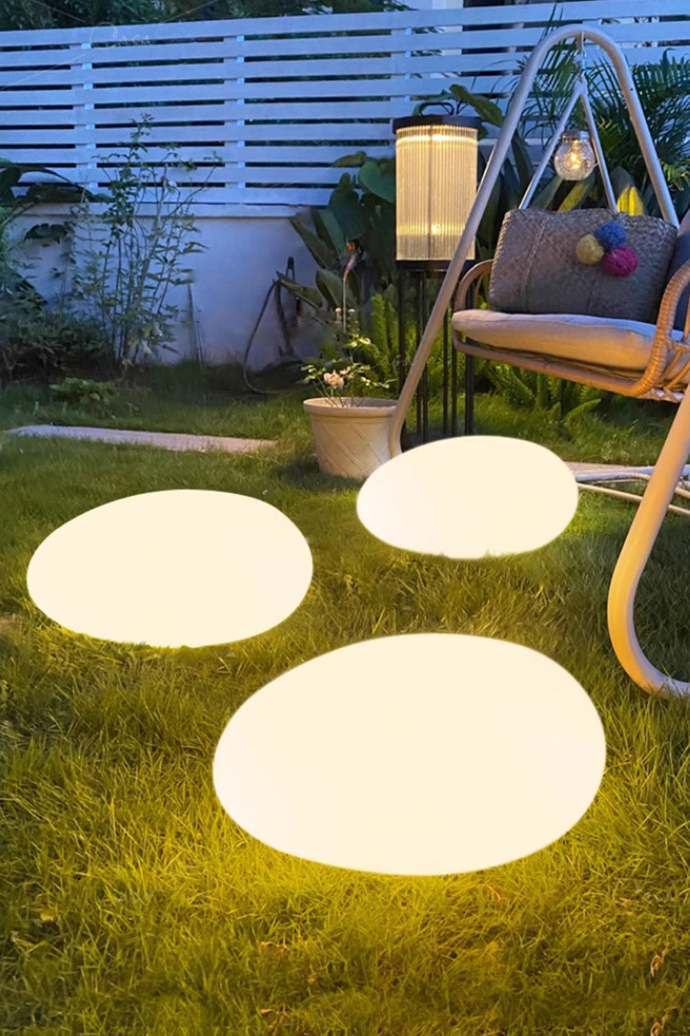 Cobblestone Outdoor Floor Lamp