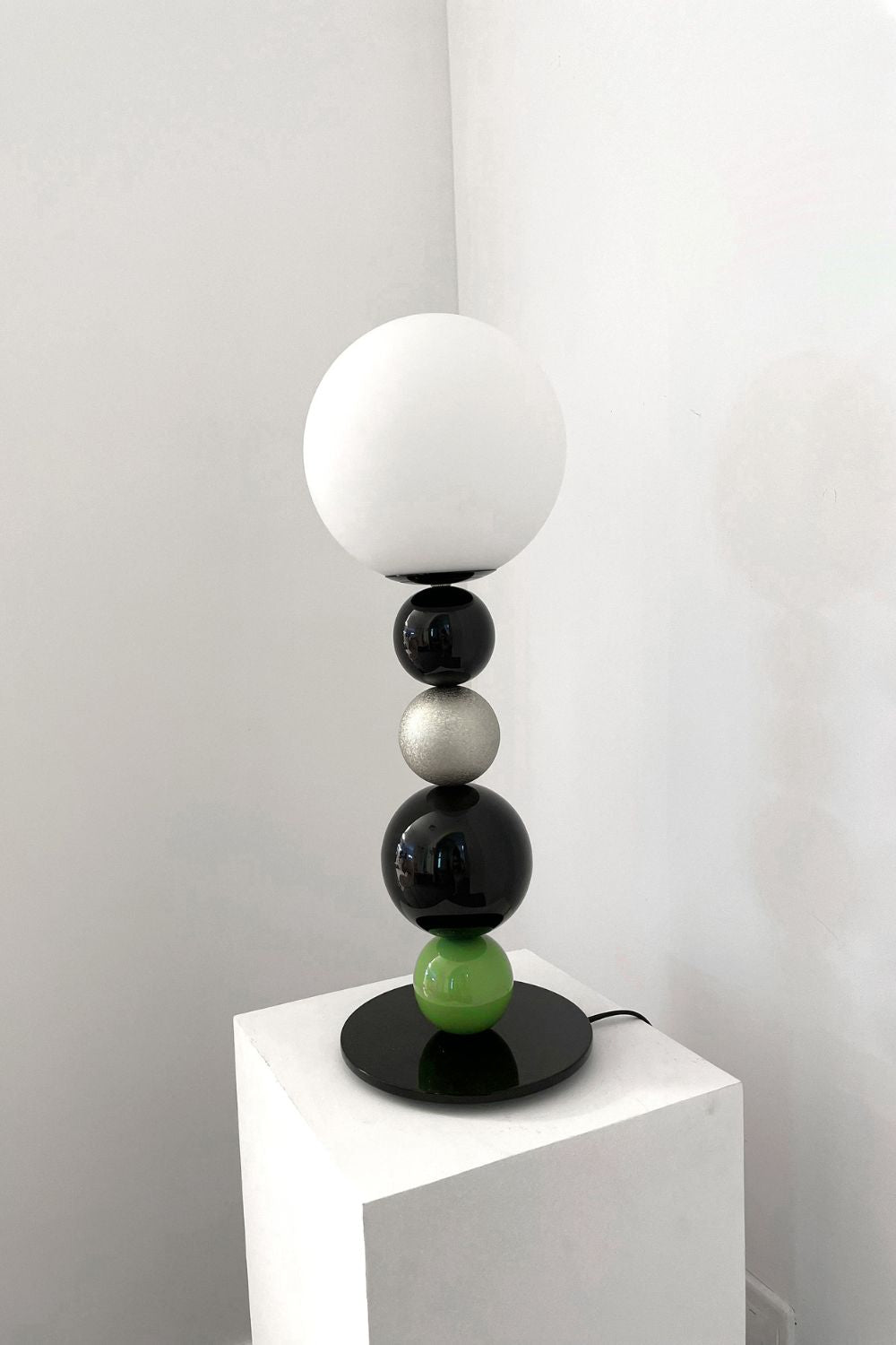 Colorful Round Ball Table Lamp