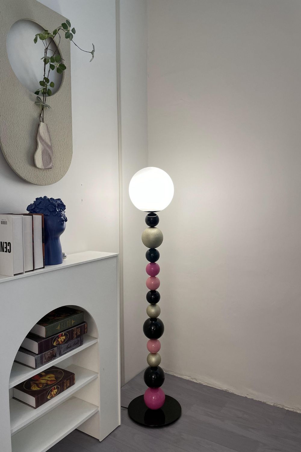 Colorful Round Ball Floor Lamp – SamuLighting