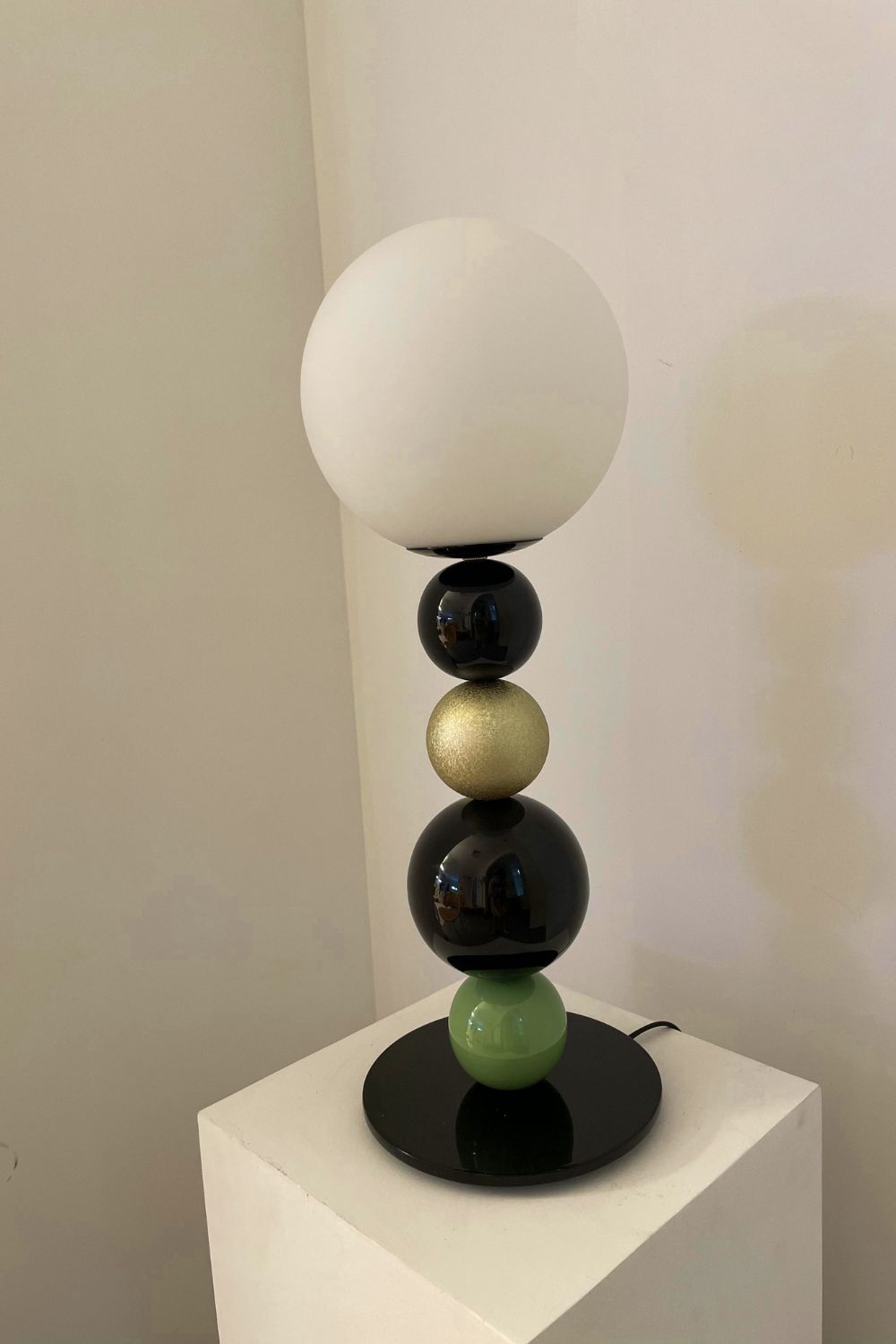 Colorful Round Ball Table Lamp