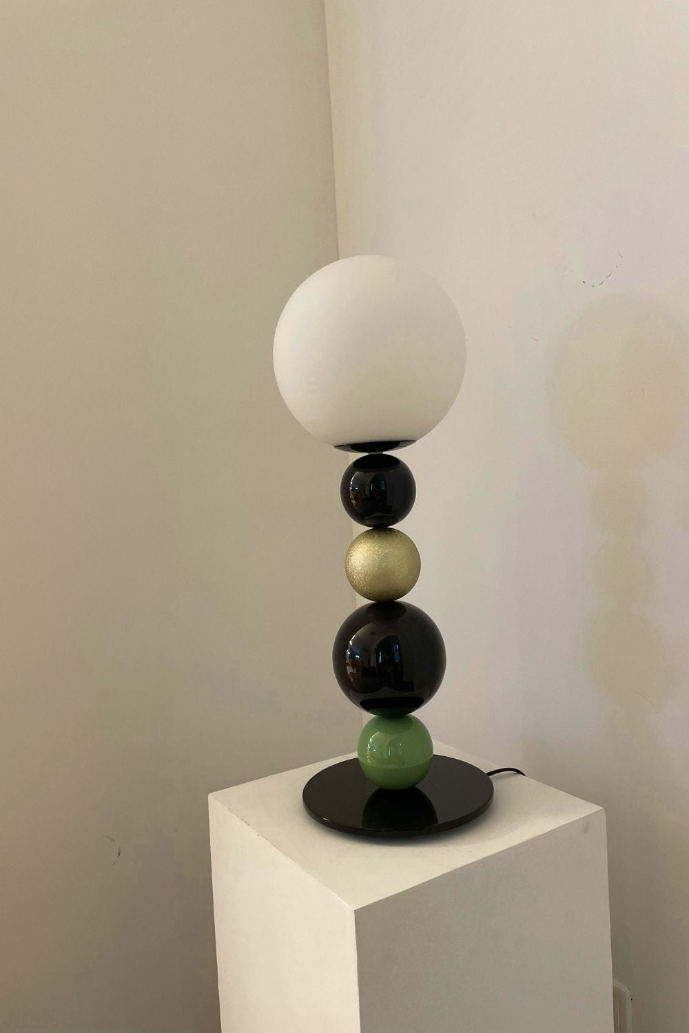 Colorful Round Ball Table Lamp