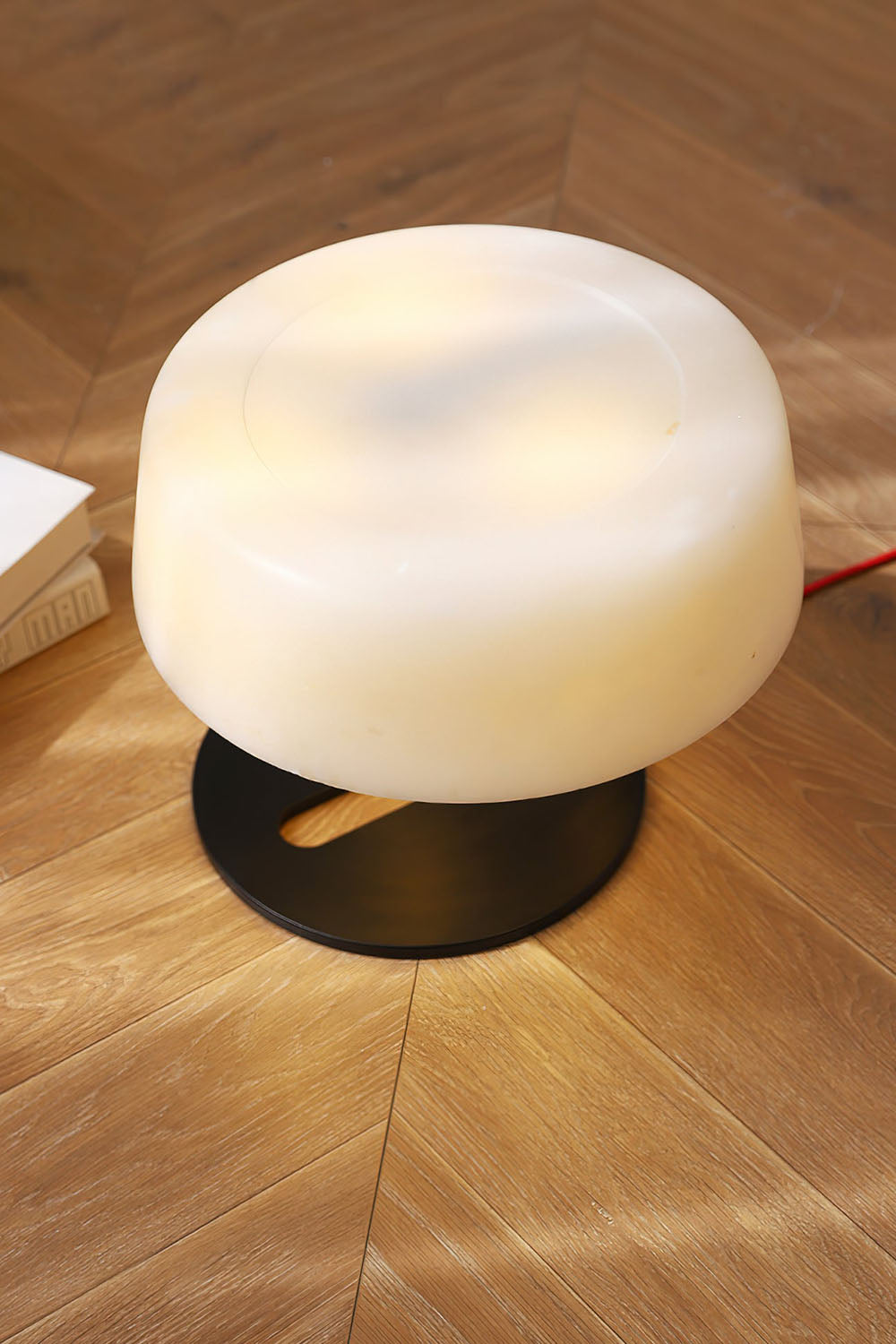 Comete Table Lamp