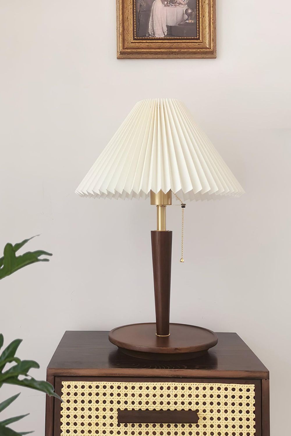 Cone Pleated Fabric Table Lamp - SamuLighting