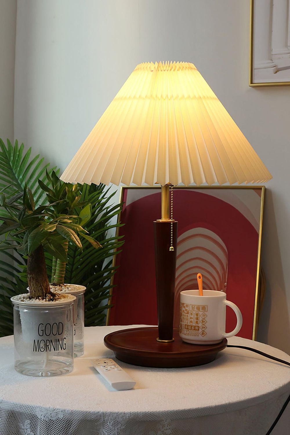 Cone Pleated Fabric Table Lamp - SamuLighting