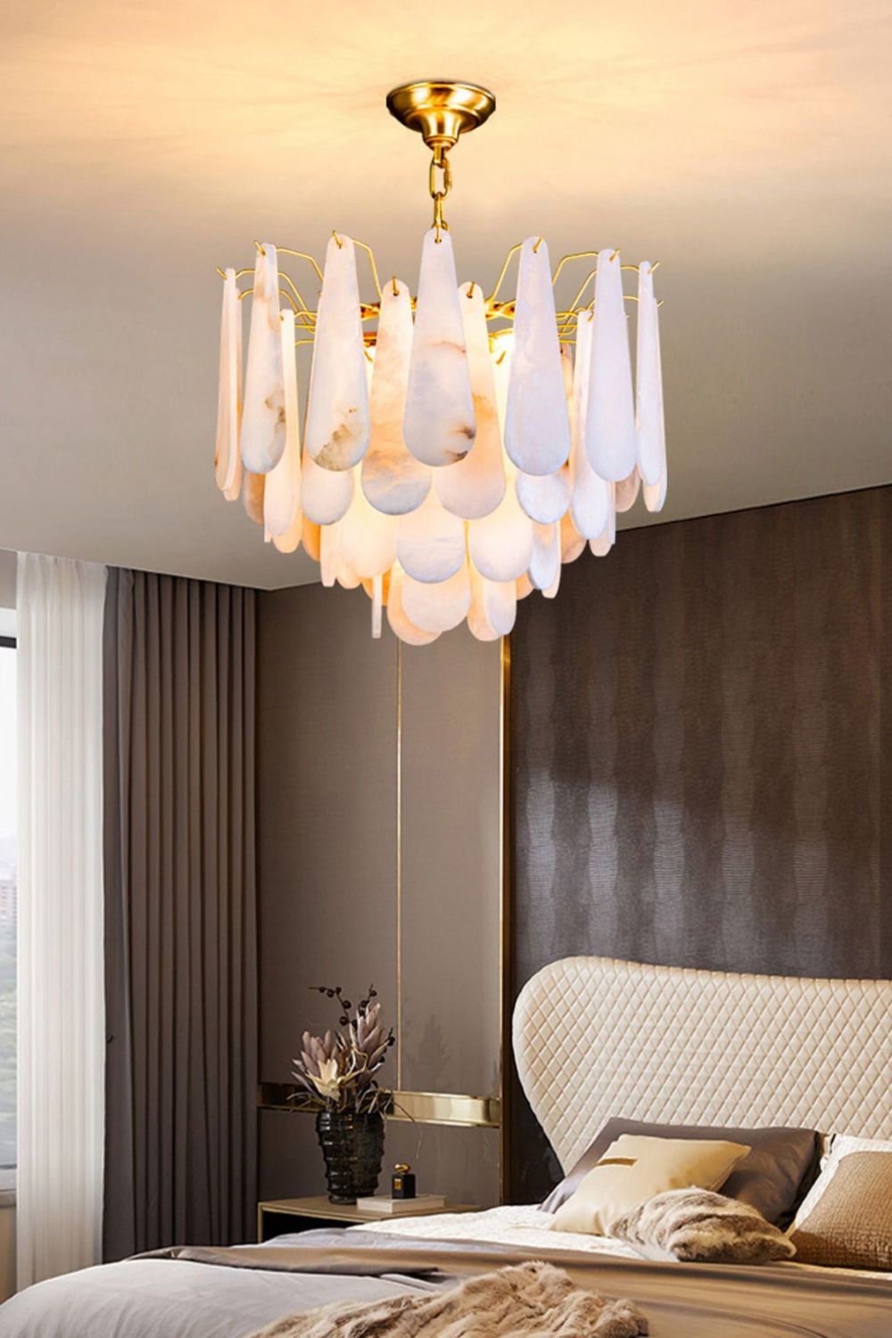 Cora Chandelier - SamuLighting