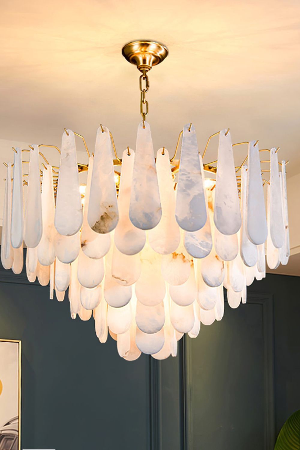 Cora Chandelier - SamuLighting