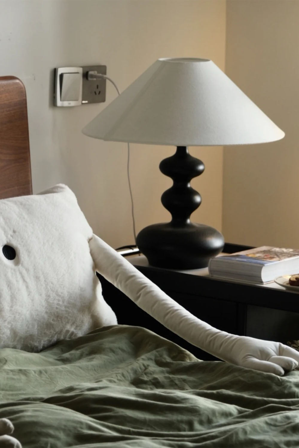 Crigler Table Lamp