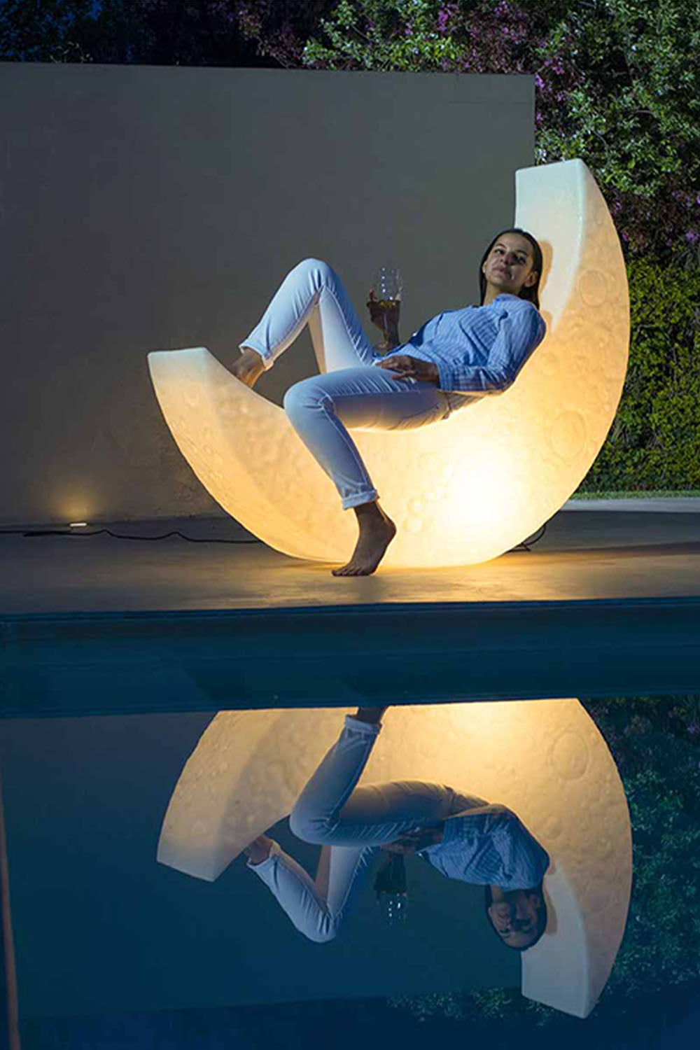 Curved Moon Floor Lamp