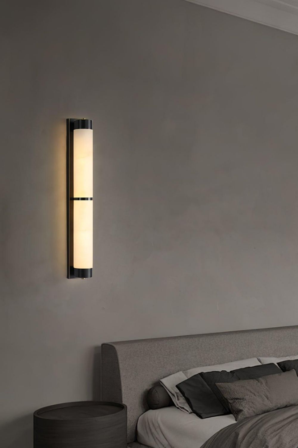 Cylindra Alabaster Brass Wall Light