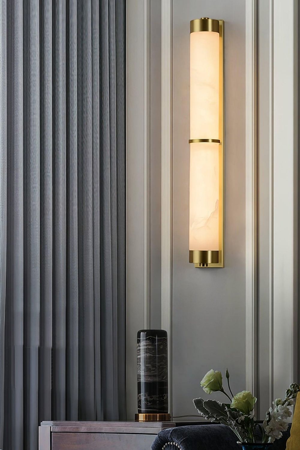 Cylindra Alabaster Brass Wall Light
