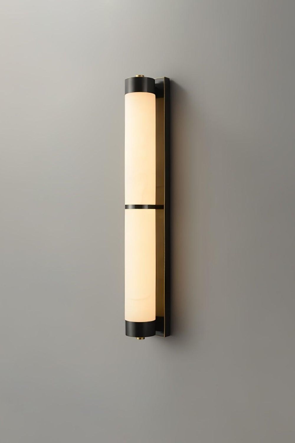 Cylindra Alabaster Brass Wall Light