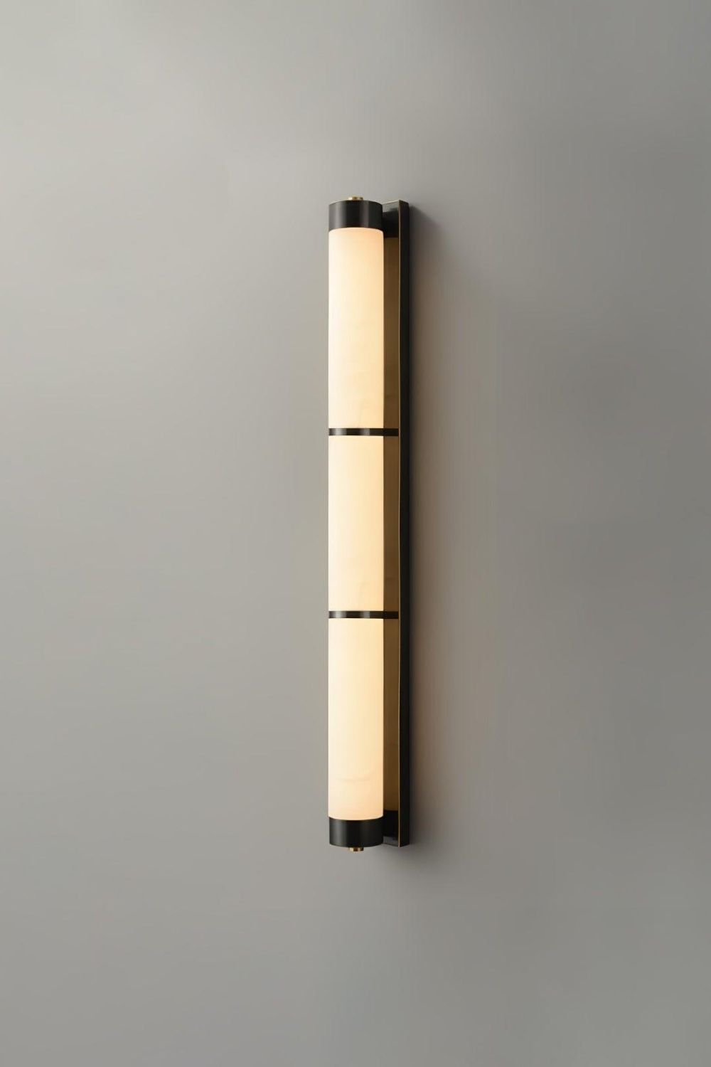 Cylindra Alabaster Brass Wall Light