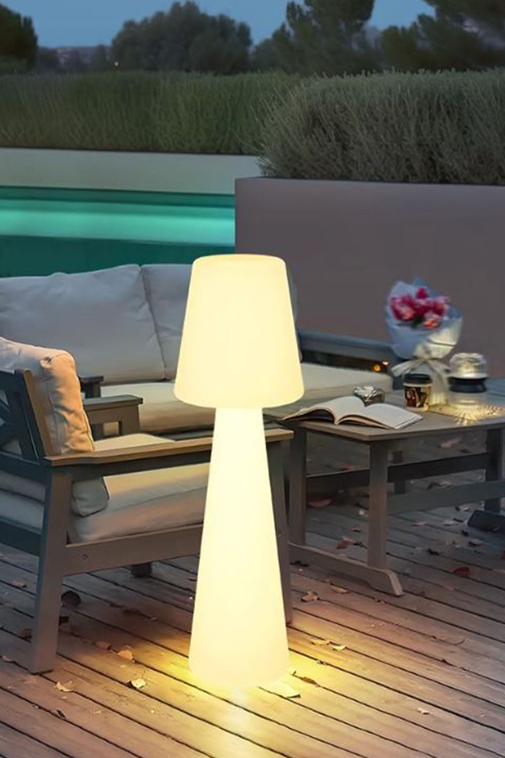 Dipa Floor Lamp