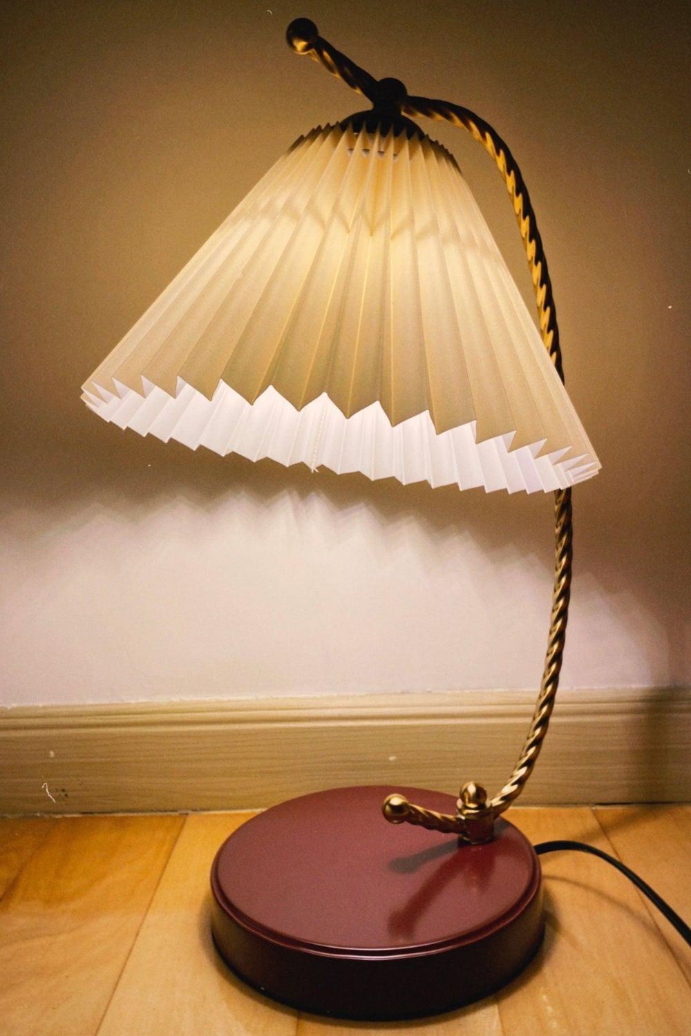 Dotty Table Lamp - SamuLighting