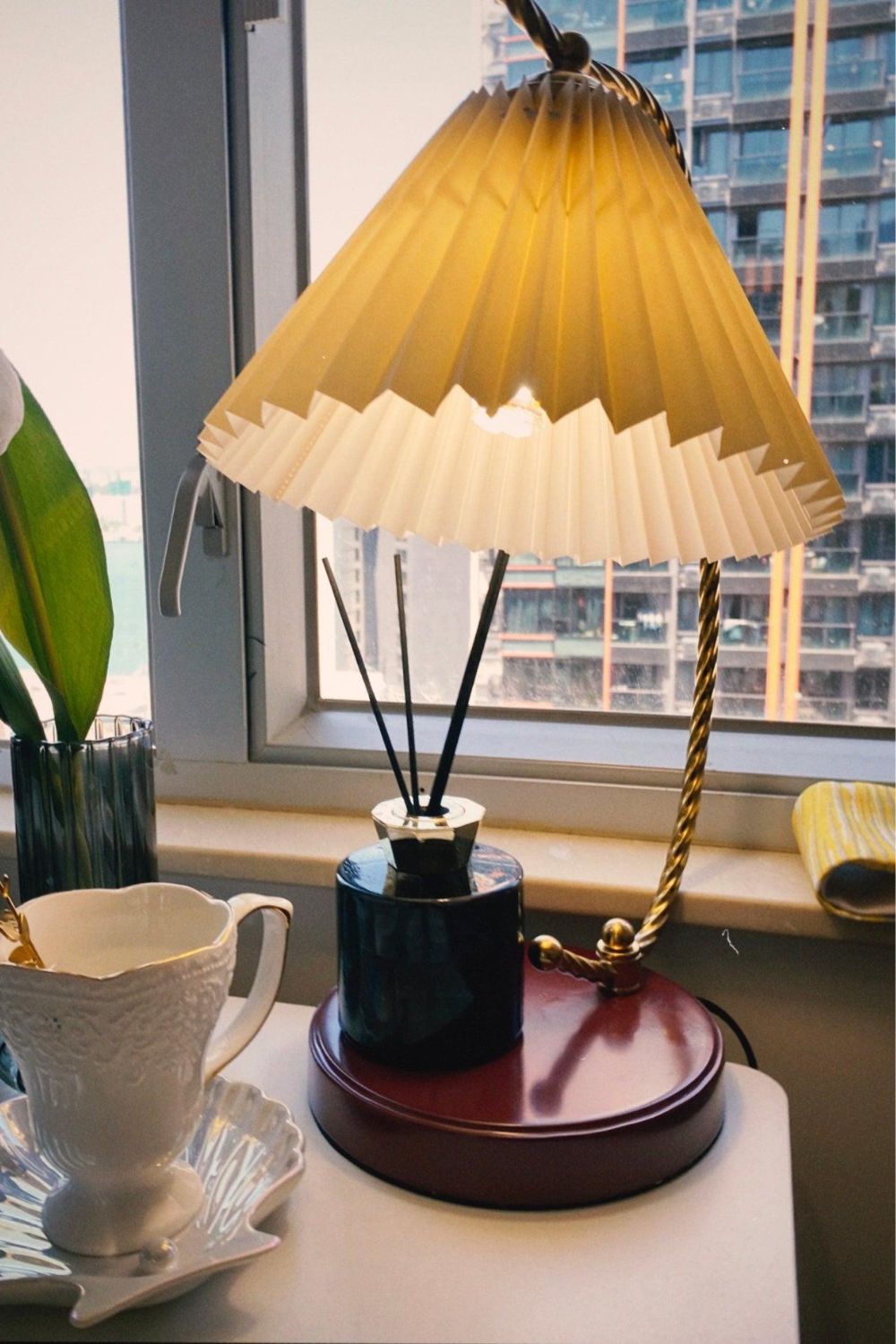 Dotty Table Lamp - SamuLighting