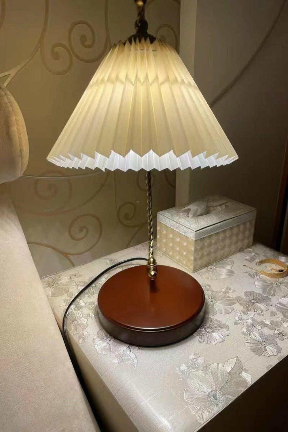 Dotty Table Lamp - SamuLighting