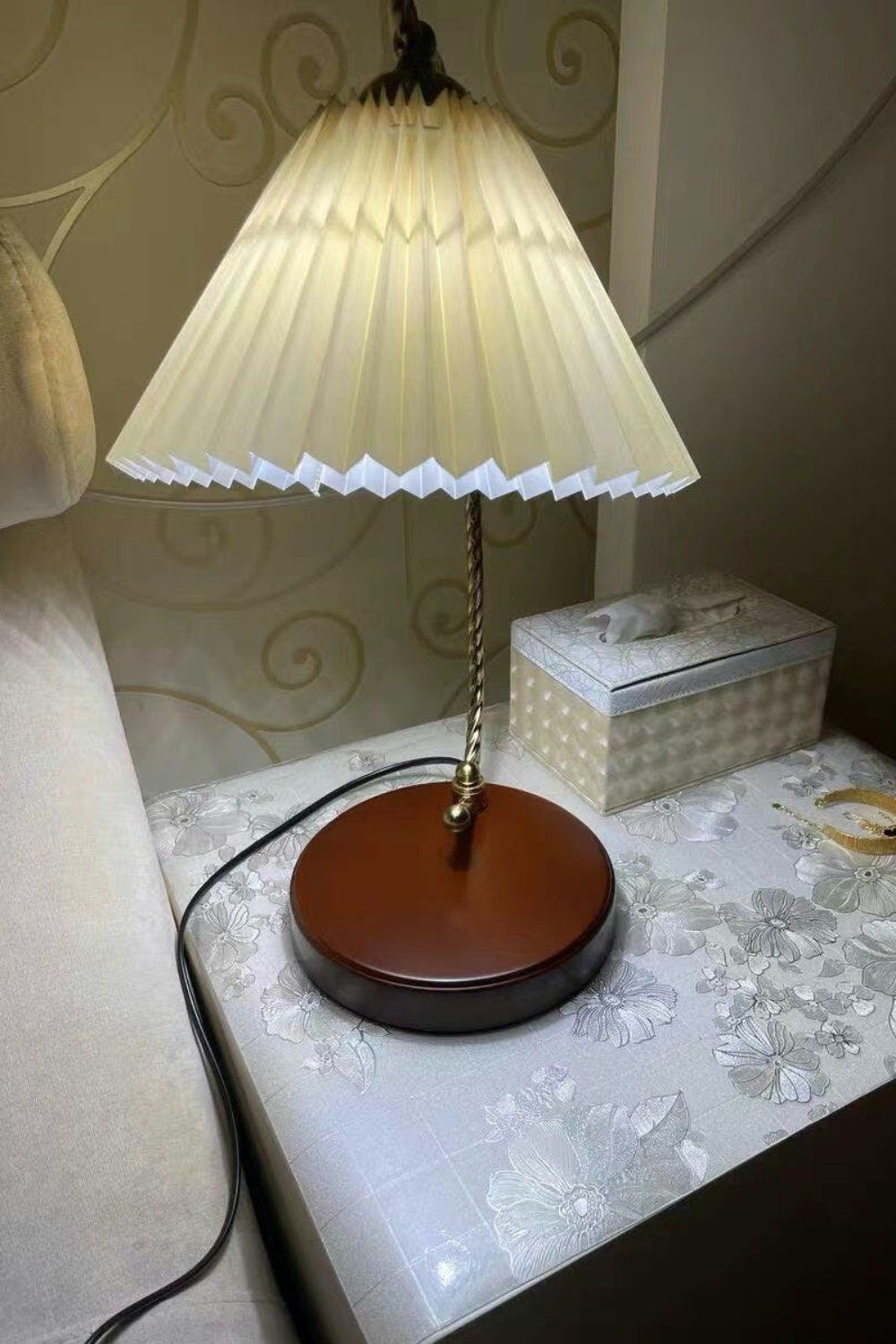 Dotty Table Lamp - SamuLighting