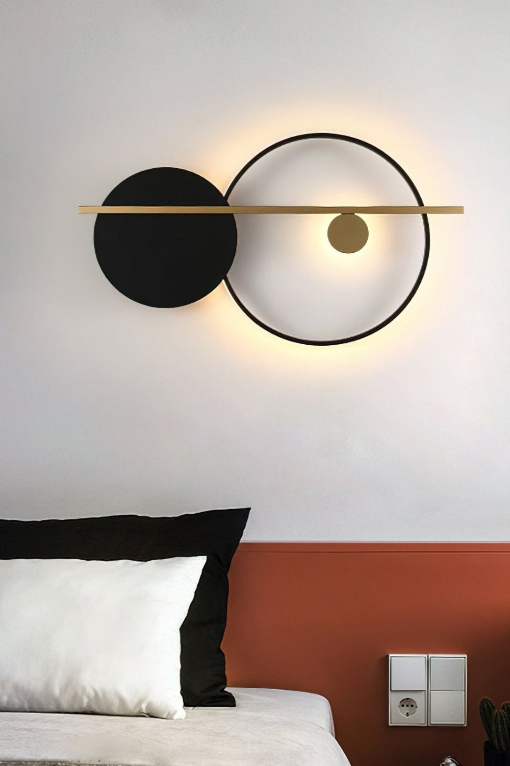 Double Circle Wall Light