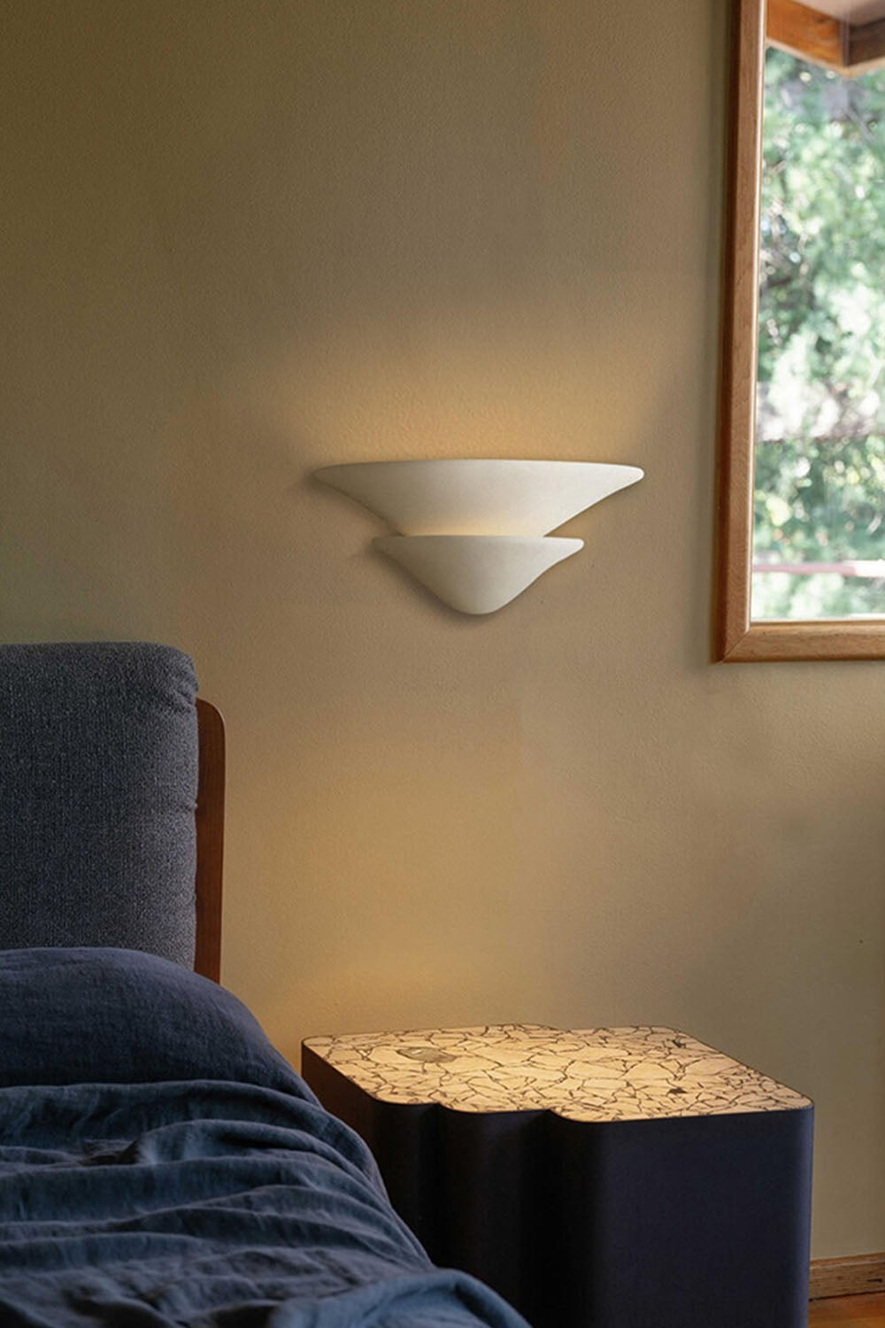 Double-layer Inverted Plaster Wall Lamp